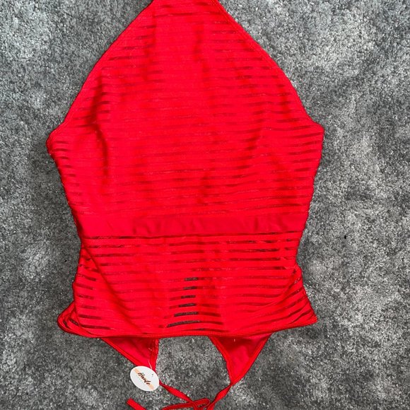 One piece red bathing suit - Picture 4 of 4